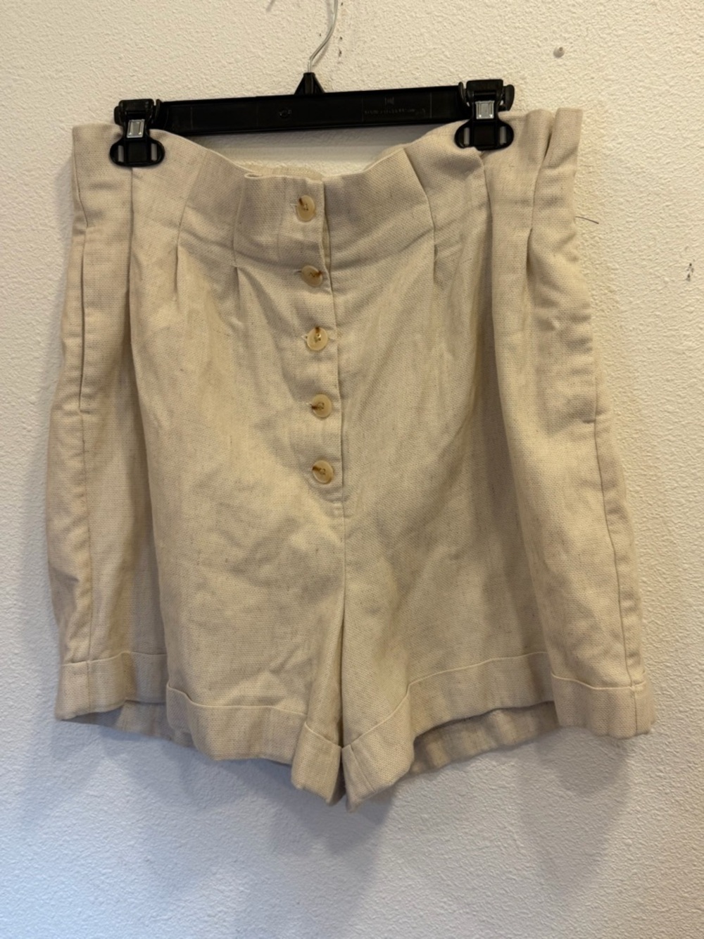 Express High-Waist Button-Front Shorts - Cream